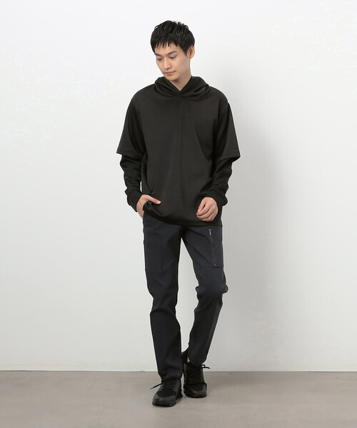 COMME CA ISM（コムサイズム）の「ミリタリー フェイクレイヤード フードパーカー（パーカー・メンズ・チャコール/ブラック・MEDIUM/LARGE）」の3枚目の写真