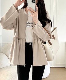 COCOMOMO（ココモモ）の「ペプラム ノーカラーブルゾン ジップアップジャケット（ブルゾン）」