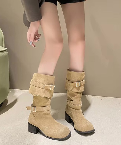 ベージュ スエード エンジニアブーツ 膝下までの高さ　ＷＥＳＣＯ　ボス ベージュ スエード エンジニアブーツ 膝下までの高さWESCOボス