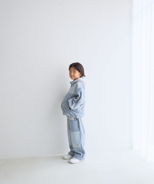 LOWRYS FARM（ローリーズファーム）の「ＤＩＳＣＵＳフリースパンツ　133082（スウェットパンツ・キッズ・オフホワイト/グレー/ブラック・150cm/140cm/120cm/130cm/110cm）」の6枚目の写真