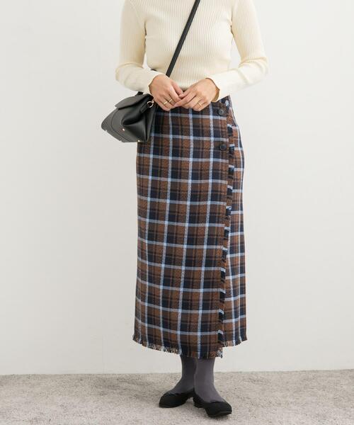 URBAN RESEARCH DOORS(アーバンリサーチドアーズ)の「フリンジチェックラップストレートスカート(スカート・レディース・グリーン系その他/ブラウン系その他・MEDIUM)」の20枚目の写真