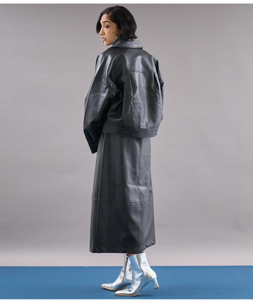 Settimissimo（セッティミッシモ）の「ヴィンテージ加工レザーライクロングスカート（スカート・レディース・ブラウン/ブラック・FREE）」の9枚目の写真