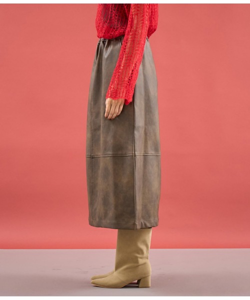 Settimissimo（セッティミッシモ）の「ヴィンテージ加工レザーライクロングスカート（スカート・レディース・ブラウン/ブラック・FREE）」の17枚目の写真