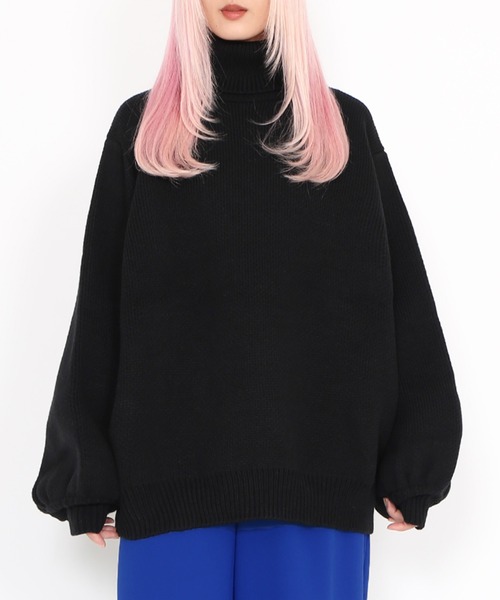 PUNYUS（プニュズ）の「タートルネックオーバーニット（ニット/セーター・レディース・杢グレー/ブラック/イエロー/ピンク・3/4）」の2枚目の写真