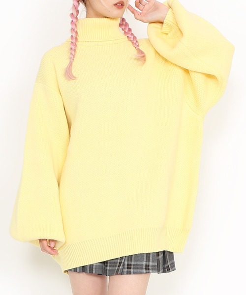 PUNYUS（プニュズ）の「タートルネックオーバーニット（ニット/セーター・レディース・杢グレー/ブラック/イエロー/ピンク・3/4）」の14枚目の写真