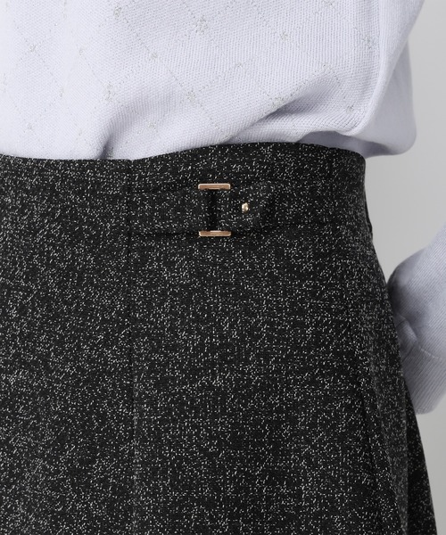 MISCH MASCH（ミッシュマッシュ）の「サイドバックルフレアスカート/MM447217（スカート・レディース・ブラック/アイボリー/ライトグレー/ブラック×ホワイト・S/M）」の21枚目の写真