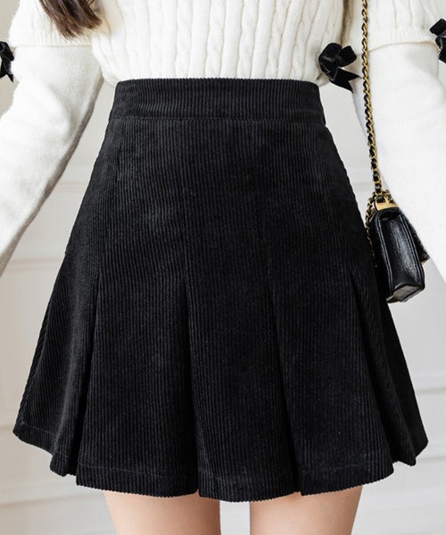 INASTUDIOS(イーナストゥディオス)の「コーデュロイ フレアミニスカート(スカート・レディース・ブラック/ブラウン・SMALL/MEDIUM/LARGE)」の14枚目の写真