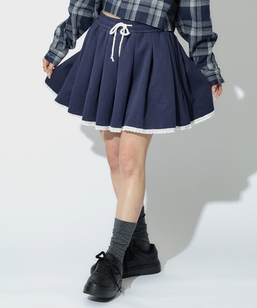 ALLuRing ChaRm（アリュリングチャーム）の「Ruffle Mini Sweat Skirt / フリルミニスウェットスカート インナーパンツ付（スカート・レディース・グレー/ネイビー・FREE）」の13枚目の写真