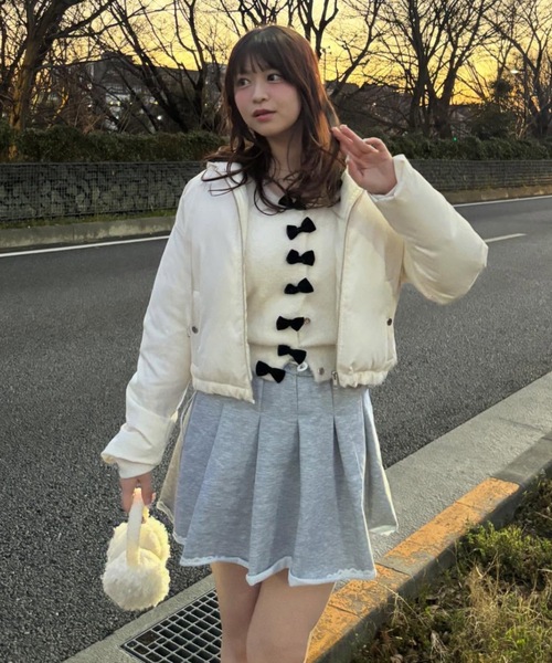 ALLuRing ChaRm(アリュリングチャーム)の「Ruffle Mini Sweat Skirt / フリルミニスウェットスカート インナーパンツ付(スカート・レディース・グレー/ネイビー・FREE)」の21枚目の写真