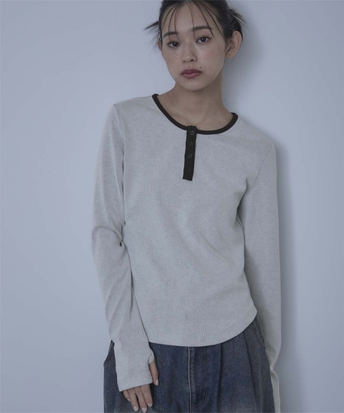 miette(ミエット)の「ヘンリーネックリブトップス(Tシャツ/カットソー・レディース・グレー/ホワイト/ブラック・FREE)」の5枚目の写真