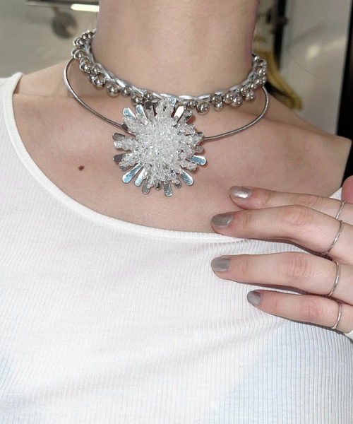 musubore（ムスボレ）の「【 select 】flower charm wire choker / フラワーチョーカー（チョーカー・レディース・シルバー・FREE）」の18枚目の写真