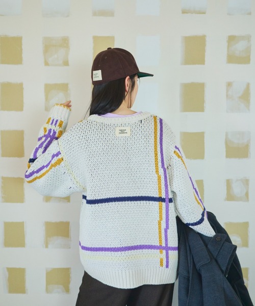 common gull products.（コモンガルプロダクツ）の「ふところのチェックニット（ニット/セーター・レディース・ブラック系/ホワイト系/ブラウン系・MEDIUM/LARGE）」の5枚目の写真