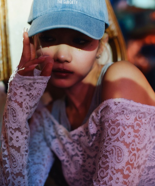 Subciety(サブサエティ)の「Paisley lace top【WOMEN】(Tシャツ/カットソー・レディース・ブラック/ホワイト・FREE)」の5枚目の写真