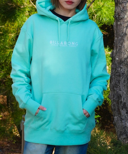 BILLABONG(ビラボン)の「BILLABONG メンズ UNITY LOGO パーカー 【2025年春夏モデル】/ビラボンワンポイントロゴプルオーバーパーカー(パーカー・メンズ・ホワイト/ミント/グレー・X-LARGE/MEDIUM/LARGE)」の3枚目の写真