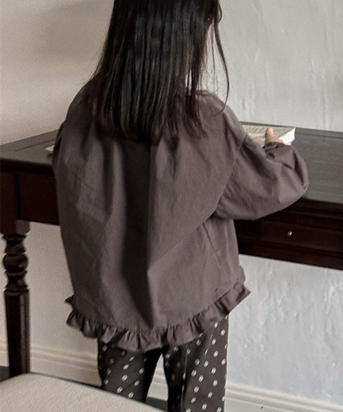 aimoha(アイモハ)の「【aimoha-KIDS-】ブラウス(シャツ/ブラウス・キッズ・ダークグレー/ベージュ・80/90/100/110/120/130)」の7枚目の写真