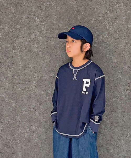 THE CASUAL(カジュアル)の「3本針ステッチ オーバーサイズ プリントロンT 長袖 Tシャツ(Tシャツ/カットソー・キッズ・ブラック/ダークグリーン/杢グレー/パープル/ネイビー/オレンジ/ベージュ/チャコール/ホワイト・130cm/140cm/150cm/160cm/110cm/120cm)」の7枚目の写真