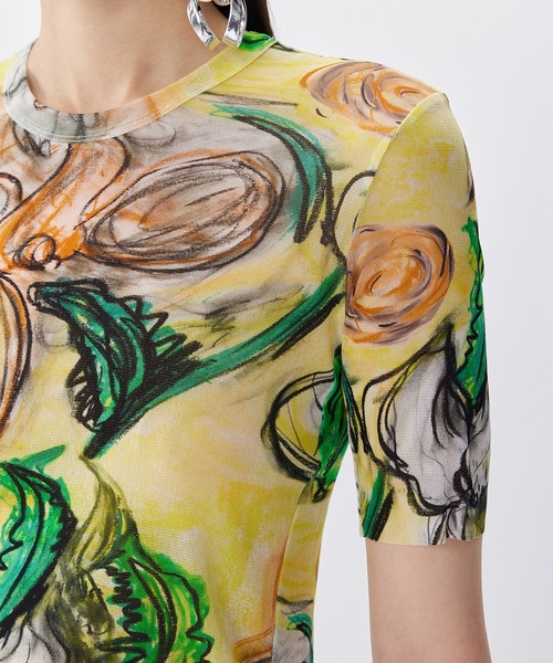 JNBY（ジェーエヌビーワイ）の「Floral Sheer Fit Top / シアーフィットトップス（Tシャツ/カットソー・レディース・ピンク/イエロー・36/38/40）」の19枚目の写真