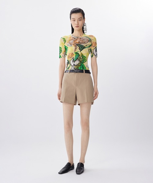 JNBY（ジェーエヌビーワイ）の「Floral Sheer Fit Top / シアーフィットトップス（Tシャツ/カットソー・レディース・ピンク/イエロー・36/38/40）」の21枚目の写真