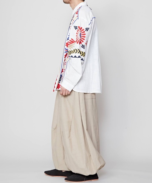 チャイハネ（チャイハネ）の「【チャイハネ】バフラ刺繍MEN'Sシャツ（シャツ/ブラウス・メンズ・ホワイト/ブラック/ベージュ・FREE）」の12枚目の写真