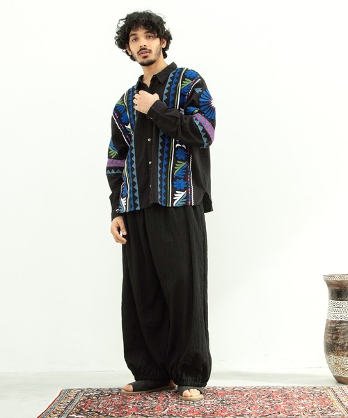 チャイハネ（チャイハネ）の「【チャイハネ】バフラ刺繍MEN'Sシャツ（シャツ/ブラウス・メンズ・ホワイト/ブラック/ベージュ・FREE）」の7枚目の写真