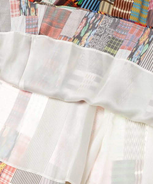 ANREALAGE(アンリアレイジ)の「PATCHWORK PRINT SKIRT(スカート・レディース・カラフル・ONE SIZE)」の6枚目の写真