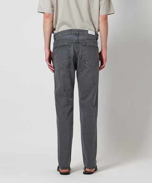 UNITED ARROWS（ユナイテッドアローズ）の「カイハラ スリムテーパード ブラック  デニム（デニムパンツ・メンズ・ブラック/ライトグレー・S/M/L/XL）」の8枚目の写真