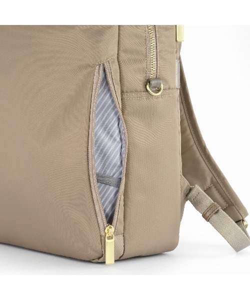 ace.(エース)の「【ace. GENE/エースジーン】 フィッテム ビジネスリュック 15L レディースビジネス A4(バックパック/リュック・レディース・チャコール/ベージュ/ブラック/ネイビー・FREE)」の17枚目の写真