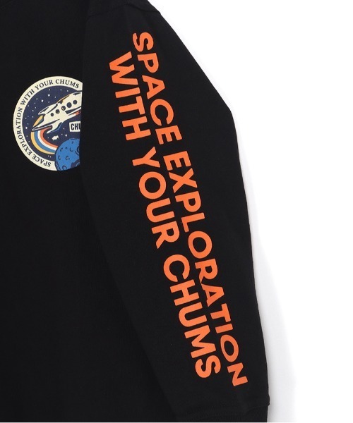 CHUMS(チャムス)の「【CHUMS】 Kids Space Exploration L/S T-Shirt キッズ スペースエクスプロアレイション ロングスリーブティーシャツ(Tシャツ/カットソー・キッズ・ホワイト/ブラック/ブルー/グレー・X-LARGE/LARGE/MEDIUM)」の8枚目の写真
