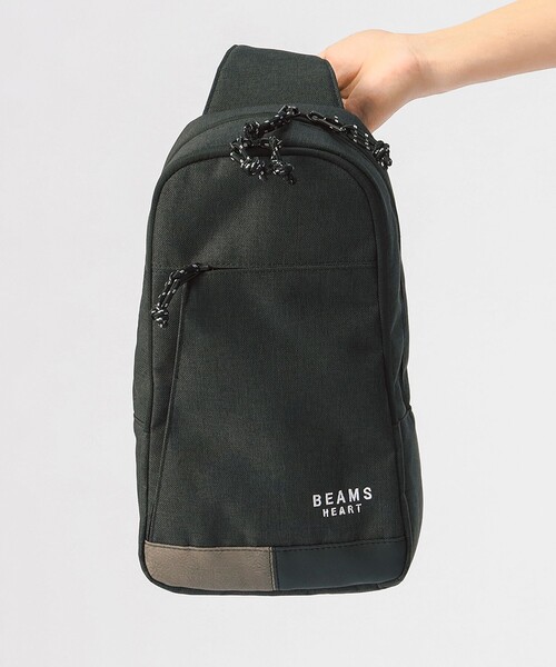 BEAMS HEART(ビームスハート)の「ポリエステル 杢素材 配色 切替 ショルダーバッグ【ユニセックス】(ショルダーバッグ・メンズ・チャコールグレー/ブラック・ONE SIZE)」の7枚目の写真