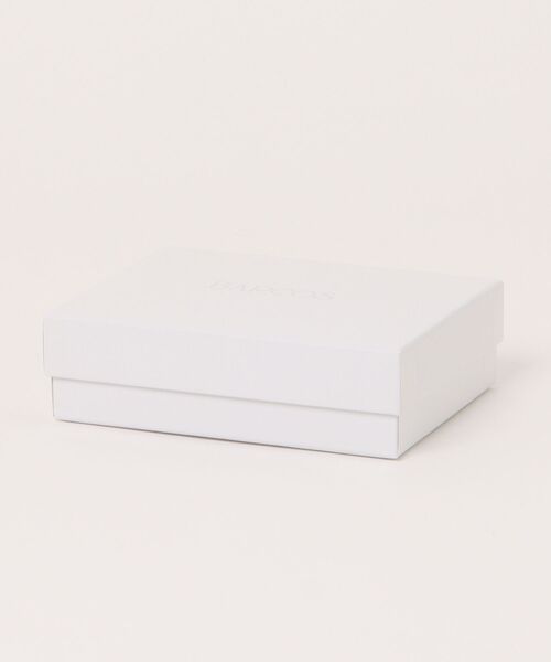 BARCOS/バルコス】紛失防止チップ付きシュリンクレザー折財布