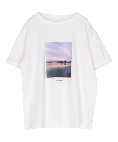 titivate（ティティベイト）の「フォトプリントTシャツ（Tシャツ/カットソー・レディース・グレー/ホワイト系その他2/オフホワイト/ホワイト系その他3/ホワイト系その他/グレー系その他/グレー系その他2/チャコール・S/L/M/XL）」の4枚目の写真
