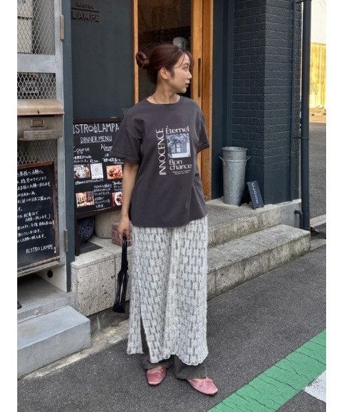 titivate（ティティベイト）の「フォトプリントTシャツ（Tシャツ/カットソー・レディース・グレー/ホワイト系その他2/オフホワイト/ホワイト系その他3/ホワイト系その他/グレー系その他/グレー系その他2/チャコール・S/L/M/XL）」の12枚目の写真