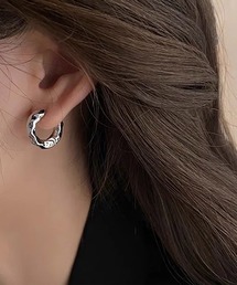 Dita Muaj.（ディータムアージュ）の「ニュアンスフープピアス（ピアス（両耳用））」