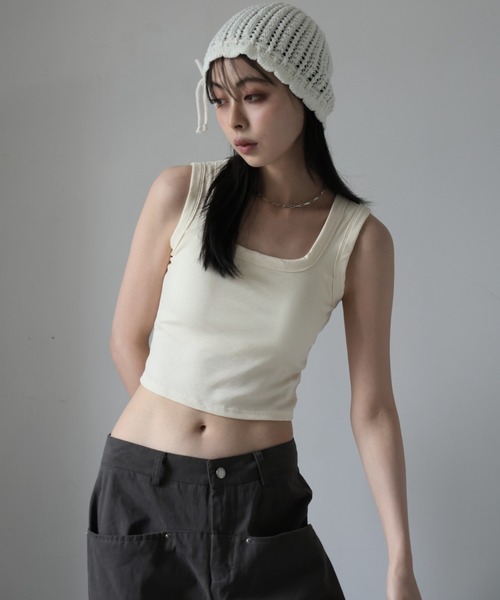 Ulysses(ユリシス)の「【ブラトップ】カップ付きスクエアネックタンクトップ(タンクトップ・レディース・ブラック/グレー/オフホワイト/グリーン/ブラウン・M/L)」の14枚目の写真