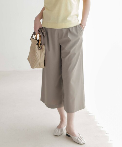 J.PRESS Ladies(J.プレス レディス)の「【洗える】GORIAN TWILL クロップド パンツ(その他パンツ・レディース・ベージュ系/カーキ系/ネイビー系・XS/S)」の2枚目の写真