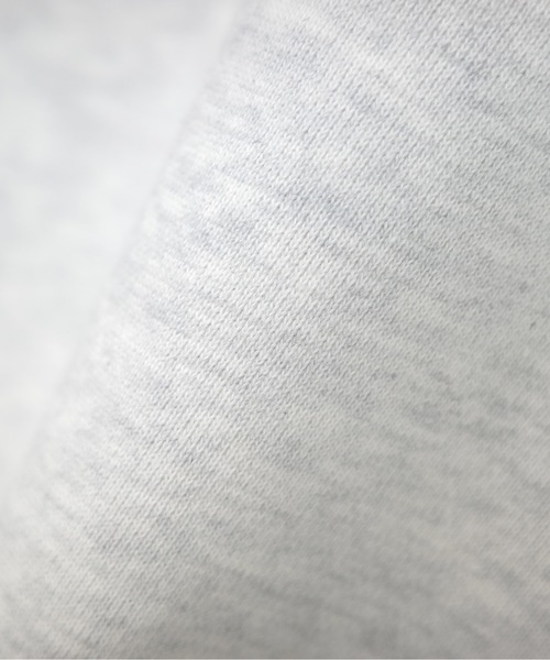 COMMON BASE(コモンベース)の「BLANK B SWEATSHIRT | COMMON BASE(スウェット・メンズ・ブラック/杢グレー/ライトイエロー/スモークピンク・MEDIUM/LARGE/X-LARGE)」の16枚目の写真