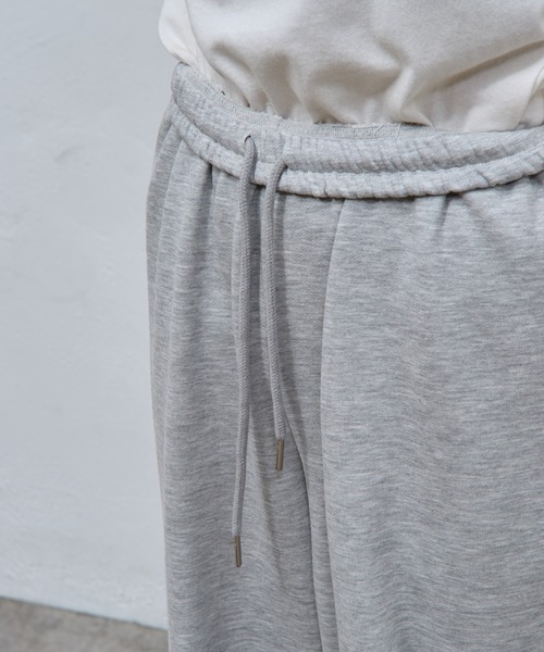 COLONY 2139（コロニートゥーワンスリーナイン）の「ポケット刺繍スウェットパンツ（スウェットパンツ・レディース・グレー・FREE）」の17枚目の写真