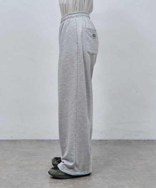 COLONY 2139（コロニートゥーワンスリーナイン）の「ポケット刺繍スウェットパンツ（スウェットパンツ・レディース・グレー・FREE）」の13枚目の写真