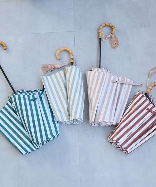 utatane(ウタタネ)の「折りたたみ日傘 完全遮光100% 晴雨兼用 2段折り ストライプ バンブーハンドル(折りたたみ傘・レディース・セージグリーン/ターコイズブルー/テラコッタ/コーラルピンク・FREE)」の9枚目の写真