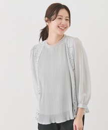 レースプリーツハイネックプルオーバー