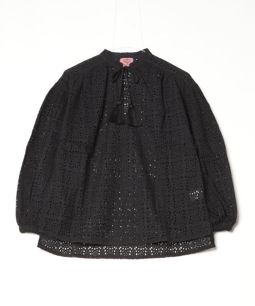 JETSET SOLO PLUS (ジェットセットソロプラス)の「【INDUS luxury for JETSET SOLO PLUS】カットワークレースカフタンブラウス(シャツ/ブラウス・レディース・オフホワイト/ブラック・FREE)」の2枚目の写真