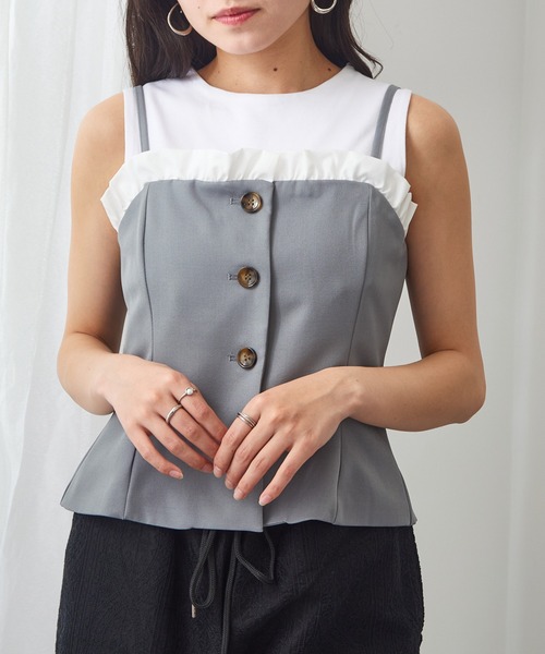 MAGASIN DE MODE Chou Chou（マガジンデモードシュシュ）の「【MAGASIN DE MODE Chou Chou】リネンタッチ×T/Cブロード フリル付きビスチェ XNN（キャミソール・レディース・グレー/ブラック/ライトベージュ・FREE）」の19枚目の写真