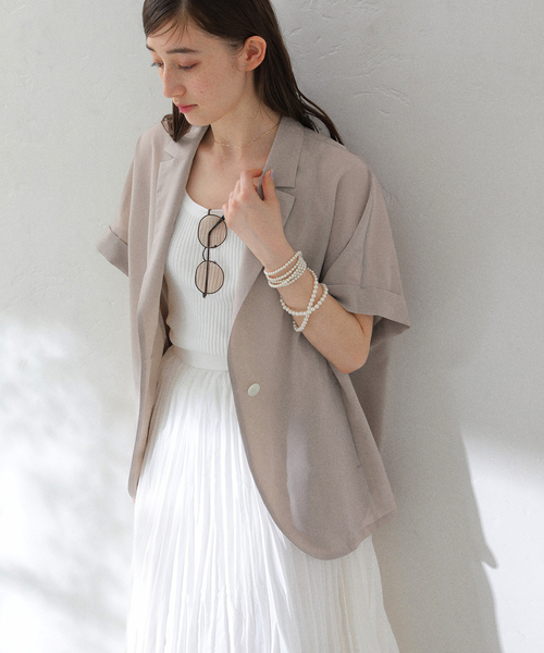 La TOTALITE(ラトータリテ)の「【洗える】シアーハーフスリーブジャケット(テーラードジャケット・レディース・ブラック/ベージュ・FREE)」の11枚目の写真