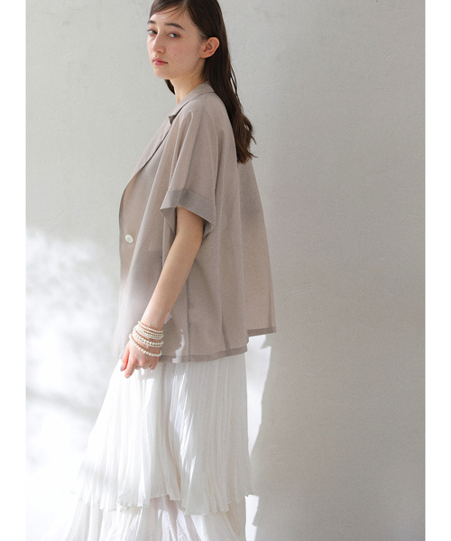 La TOTALITE(ラトータリテ)の「【洗える】シアーハーフスリーブジャケット(テーラードジャケット・レディース・ブラック/ベージュ・FREE)」の13枚目の写真