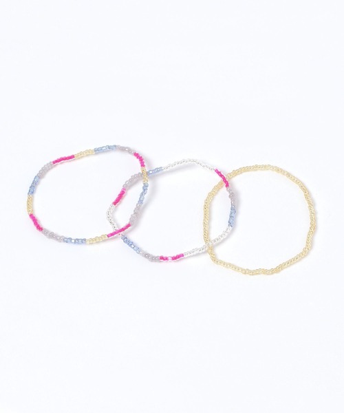 studio CLIP(スタディオクリップ)の「【daily CLIP】3連ビーズブレスレット(ブレスレット・レディース・ブラック/ホワイト/ブルー/ピンク・FREE)」の1枚目の写真