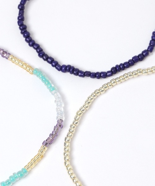 studio CLIP(スタディオクリップ)の「【daily CLIP】3連ビーズブレスレット(ブレスレット・レディース・ブラック/ホワイト/ブルー/ピンク・FREE)」の8枚目の写真