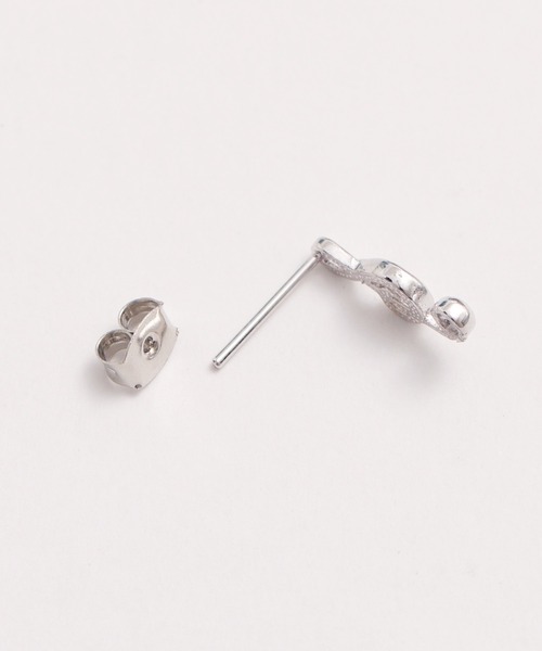 TONE SELECT GOODS(トーンセレクトグッズ)の「【Peony/ピオニー】/ワンタッチ 音符モチーフピアス(ピアス(両耳用)・レディース・ゴールド/シルバー・FREE)」の4枚目の写真