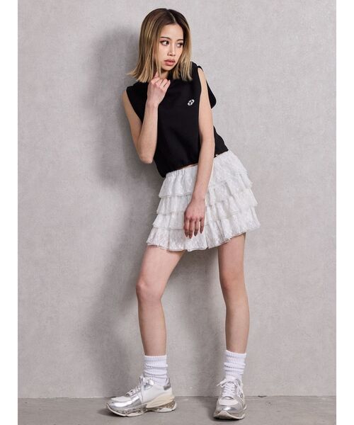 GYDA（ジェイダ）の「Mix material フリルデザインショートパンツ（その他パンツ・レディース・オフホワイト/ブラック/その他1・FREE）」の8枚目の写真