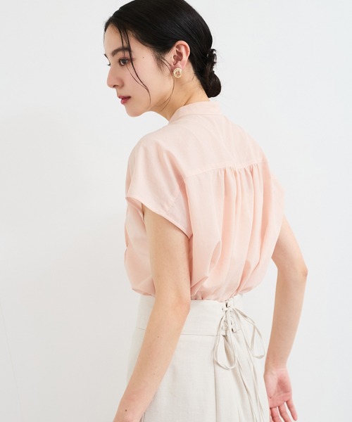 VIS(ビス)の「【接触冷感/洗える】気流染めスモッキングブラウス(シャツ/ブラウス・レディース・サックスブルー/ブラック/ピンク/オフホワイト/イエロー・FREE)」の18枚目の写真