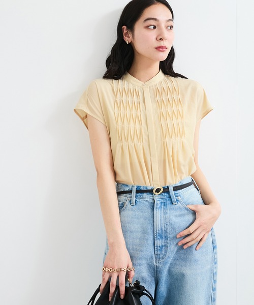 VIS(ビス)の「【接触冷感/洗える】気流染めスモッキングブラウス(シャツ/ブラウス・レディース・サックスブルー/ブラック/ピンク/オフホワイト/イエロー・FREE)」の9枚目の写真